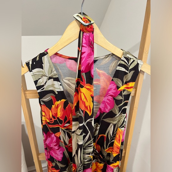 🌺🌹❤️ Tropical and floral Banana Republic dress with belt. - Picture 3 of 5